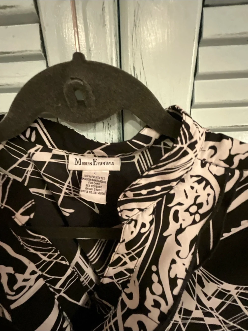 Black & White Geometric Tie-Neck Button Down Top